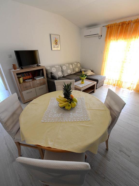 Apartman Adriana ซาดาร์ ภายนอก รูปภาพ