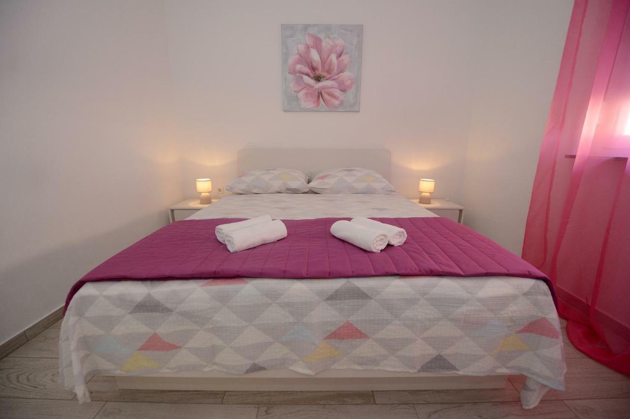 Apartman Adriana ซาดาร์ ภายนอก รูปภาพ