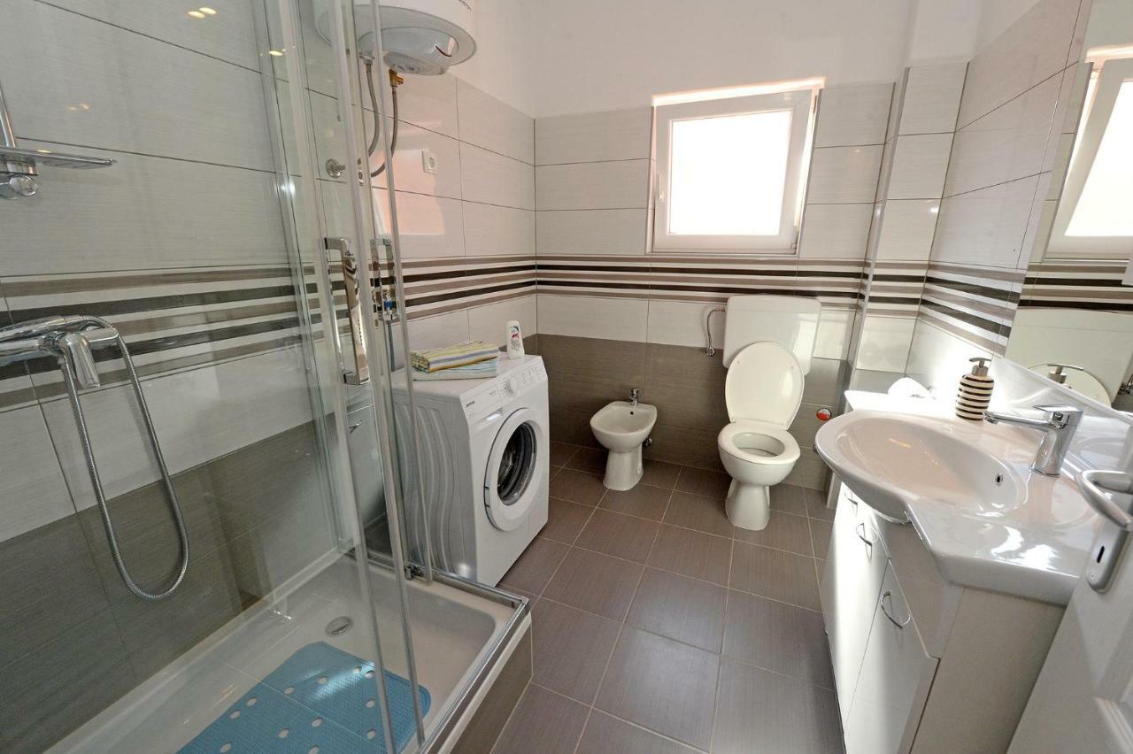Apartman Adriana ซาดาร์ ภายนอก รูปภาพ